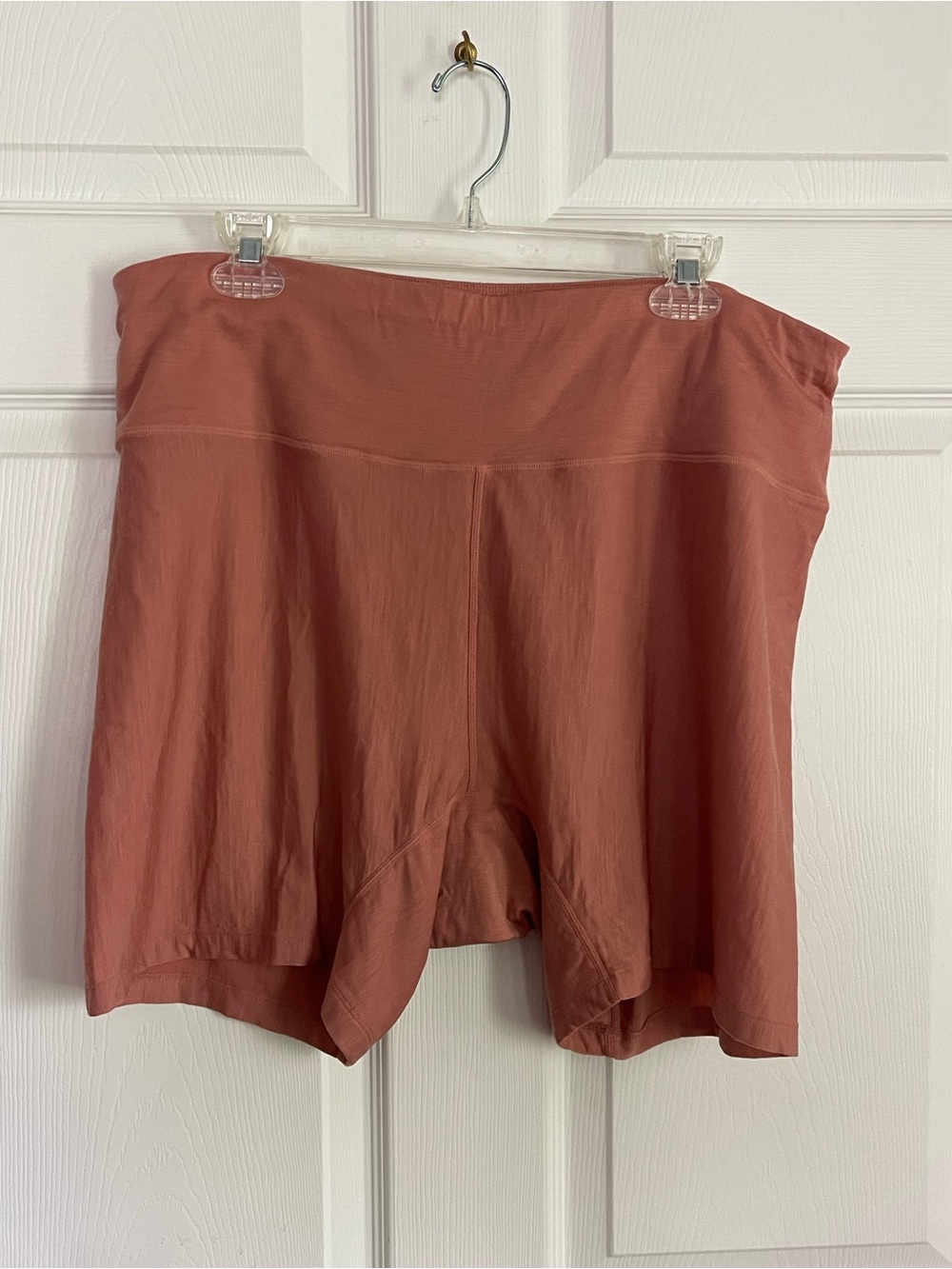 Wool& Roam Bike Short in vintage rose